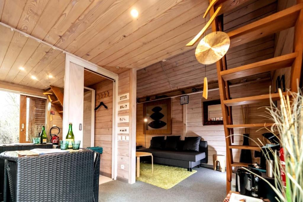 Gite Et Chambre D'Hote Gussignies Εξωτερικό φωτογραφία