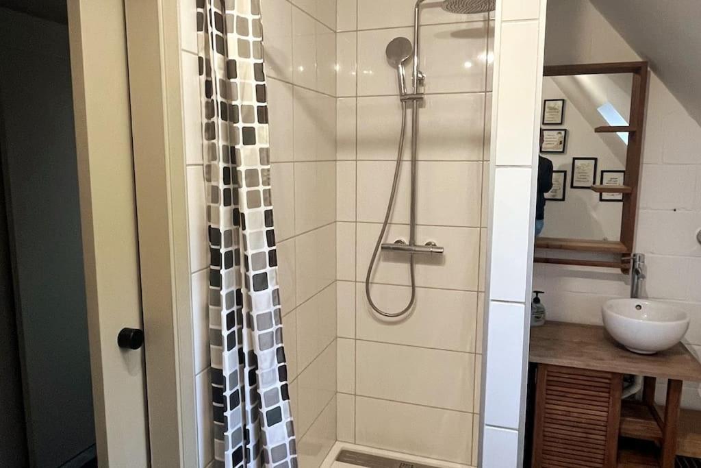 Gite Et Chambre D'Hote Gussignies Εξωτερικό φωτογραφία